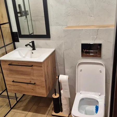 Apartman Artystyczne #3 *